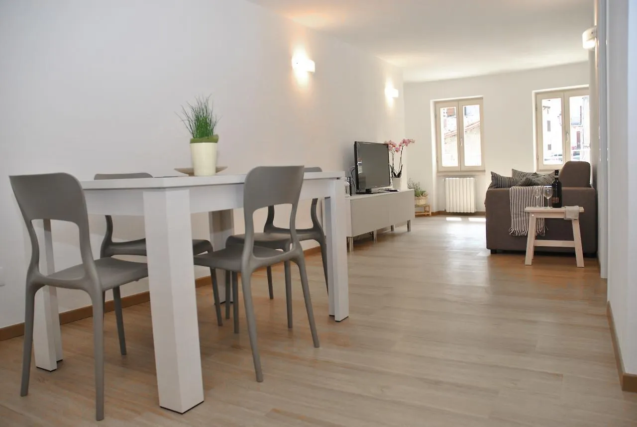 Holiday home Casa Del Borgo Maria Luisa By Gardadomusmea Villa Tremosine